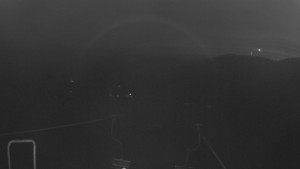 Snow park Paprsek - Lanovka - pohled dolů - 5.11.2024 v 17:20 Snow park Paprsek - Lanovka - pohled dolů - 5.11.2024 v 17:20