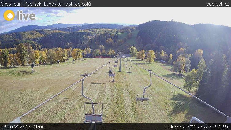 Snow park Paprsek - Lanovka - pohled dolů - 13.10.2025 v 16:01 Snow park Paprsek - Lanovka - pohled dolů - 13.10.2025 v 16:01