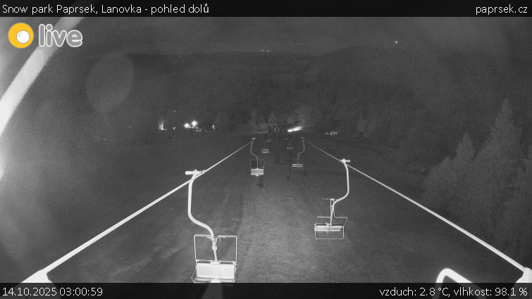 Snow park Paprsek - Lanovka - pohled dolů - 14.10.2025 v 03:00 Snow park Paprsek - Lanovka - pohled dolů - 14.10.2025 v 03:00