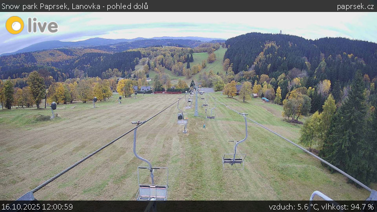 Snow park Paprsek - Lanovka - pohled dolů - 16.10.2025 v 12:00 Snow park Paprsek - Lanovka - pohled dolů - 16.10.2025 v 12:00