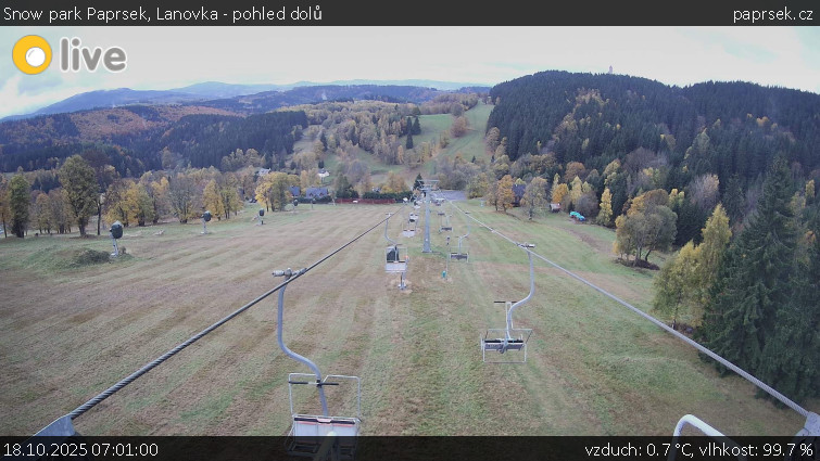 Snow park Paprsek - Lanovka - pohled dolů - 18.10.2025 v 07:01 Snow park Paprsek - Lanovka - pohled dolů - 18.10.2025 v 07:01