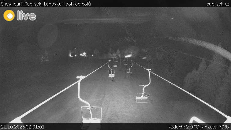 Snow park Paprsek - Lanovka - pohled dolů - 21.10.2025 v 02:01 Snow park Paprsek - Lanovka - pohled dolů - 21.10.2025 v 02:01