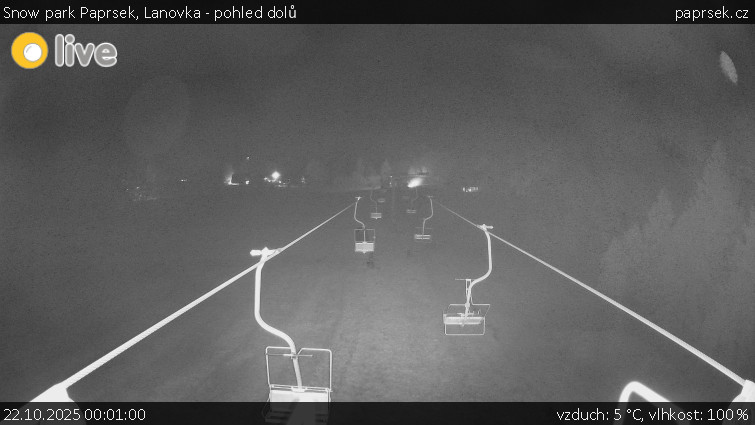 Snow park Paprsek - Lanovka - pohled dolů - 22.10.2025 v 00:01 Snow park Paprsek - Lanovka - pohled dolů - 22.10.2025 v 00:01