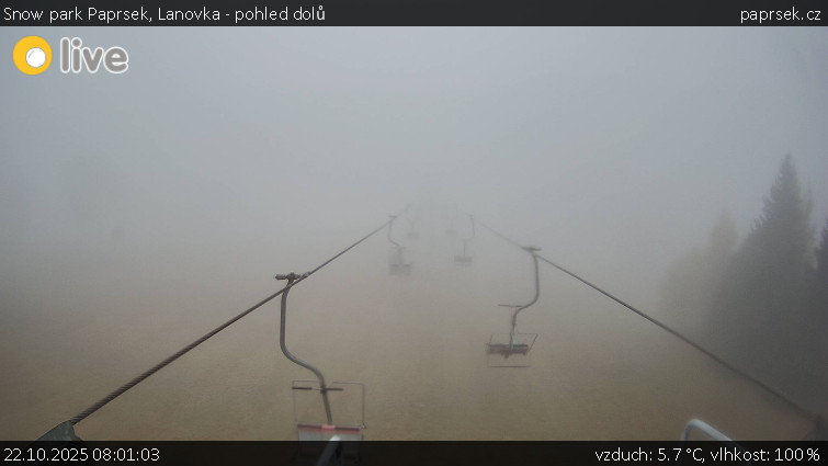 Snow park Paprsek - Lanovka - pohled dolů - 22.10.2025 v 08:01 Snow park Paprsek - Lanovka - pohled dolů - 22.10.2025 v 08:01