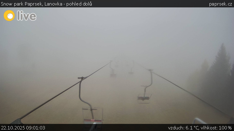 Snow park Paprsek - Lanovka - pohled dolů - 22.10.2025 v 09:01 Snow park Paprsek - Lanovka - pohled dolů - 22.10.2025 v 09:01