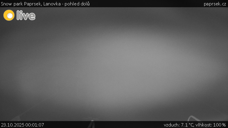 Snow park Paprsek - Lanovka - pohled dolů - 23.10.2025 v 00:01 Snow park Paprsek - Lanovka - pohled dolů - 23.10.2025 v 00:01