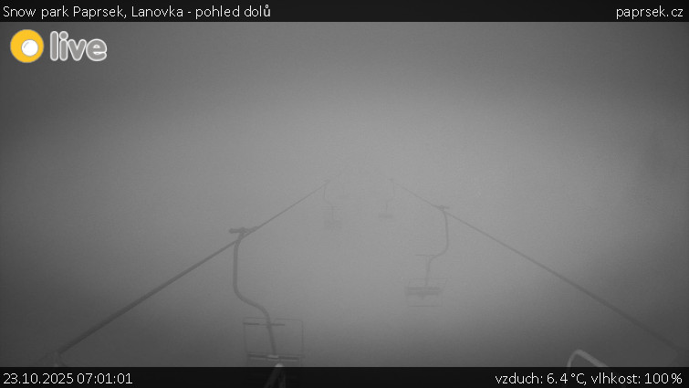 Snow park Paprsek - Lanovka - pohled dolů - 23.10.2025 v 07:01 Snow park Paprsek - Lanovka - pohled dolů - 23.10.2025 v 07:01