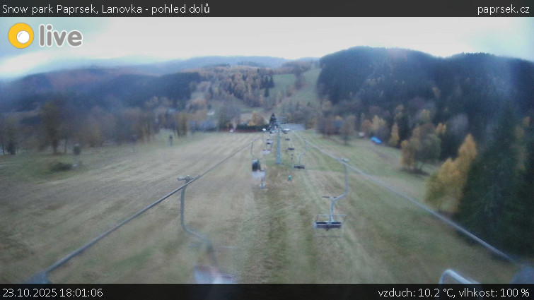 Snow park Paprsek - Lanovka - pohled dolů - 23.10.2025 v 18:01 Snow park Paprsek - Lanovka - pohled dolů - 23.10.2025 v 18:01
