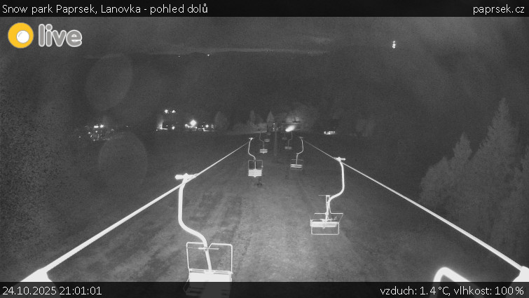 Snow park Paprsek - Lanovka - pohled dolů - 24.10.2025 v 21:01 Snow park Paprsek - Lanovka - pohled dolů - 24.10.2025 v 21:01