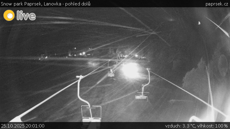 Snow park Paprsek - Lanovka - pohled dolů - 25.10.2025 v 20:01 Snow park Paprsek - Lanovka - pohled dolů - 25.10.2025 v 20:01