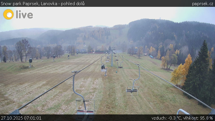Snow park Paprsek - Lanovka - pohled dolů - 27.10.2025 v 07:01 Snow park Paprsek - Lanovka - pohled dolů - 27.10.2025 v 07:01