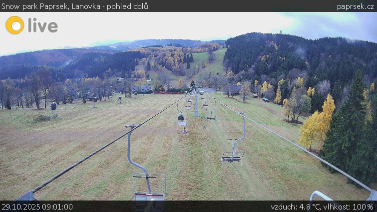 Snow park Paprsek - Lanovka - pohled dolů - 29.10.2025 v 09:01 Snow park Paprsek - Lanovka - pohled dolů - 29.10.2025 v 09:01