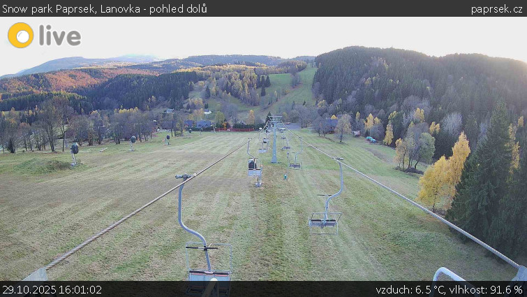 Snow park Paprsek - Lanovka - pohled dolů - 29.10.2025 v 16:01 Snow park Paprsek - Lanovka - pohled dolů - 29.10.2025 v 16:01