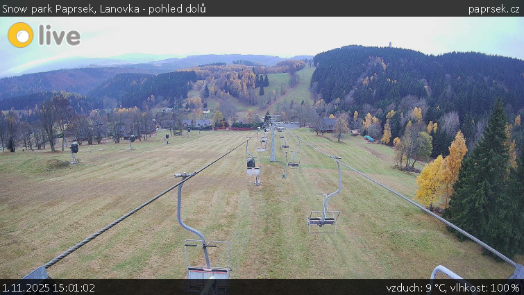 Snow park Paprsek - Lanovka - pohled dolů - 1.11.2025 v 15:01 Snow park Paprsek - Lanovka - pohled dolů - 1.11.2025 v 15:01
