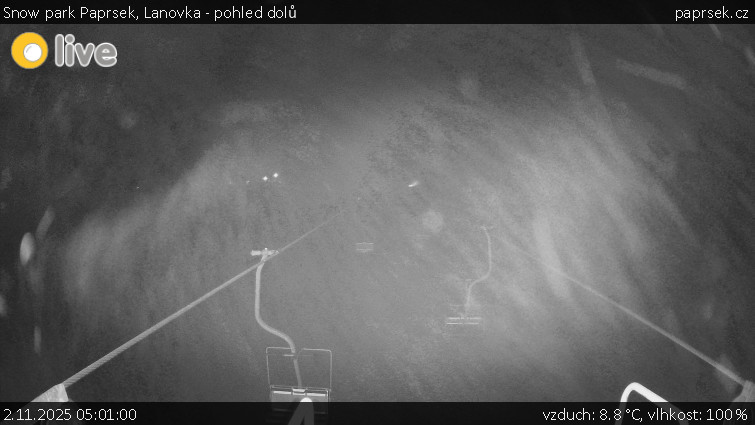 Snow park Paprsek - Lanovka - pohled dolů - 2.11.2025 v 05:01 Snow park Paprsek - Lanovka - pohled dolů - 2.11.2025 v 05:01