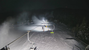 Snow park Paprsek - Lanovka - pohled dolů - 7.1.2026 v 00:00 Snow park Paprsek - Lanovka - pohled dolů - 7.1.2026 v 00:00