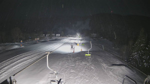 Snow park Paprsek - Lanovka - pohled dolů - 7.1.2026 v 03:00 Snow park Paprsek - Lanovka - pohled dolů - 7.1.2026 v 03:00