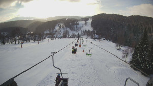 Snow park Paprsek - Lanovka - pohled dolů - 7.1.2026 v 11:00 Snow park Paprsek - Lanovka - pohled dolů - 7.1.2026 v 11:00