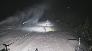 Snow park Paprsek - Lanovka - pohled dolů - 7.1.2026 v 20:00 Snow park Paprsek - Lanovka - pohled dolů - 7.1.2026 v 20:00
