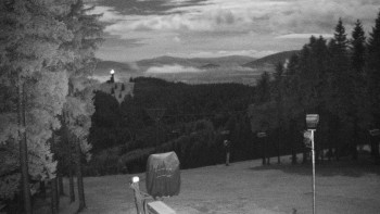 Snímek    4.11.2025 v 00:00