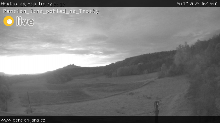 Hrad Trosky - Hrad Trosky - 30.10.2025 v 06:15 Hrad Trosky - Hrad Trosky - 30.10.2025 v 06:15