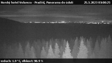 Horský hotel Volareza - Praděd - Panorama do údolí - 25.3.2023 v 03:00
