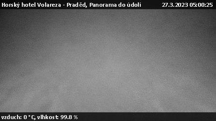 Horský hotel Volareza - Praděd - Panorama do údolí - 27.3.2023 v 05:00