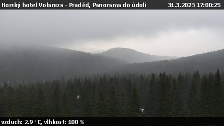 Horský hotel Volareza - Praděd - Panorama do údolí - 31.3.2023 v 17:00