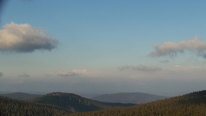 Horský hotel Volareza - Praděd - Panorama do údolí - 10.4.2023 v 18:00
