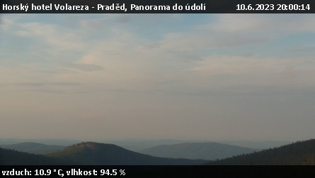Horský hotel Volareza - Praděd - Panorama do údolí - 10.6.2023 v 20:00
