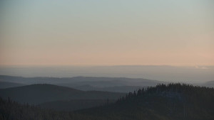 Horský hotel Volareza - Praděd - Panorama do údolí - 29.3.2024 v 06:00