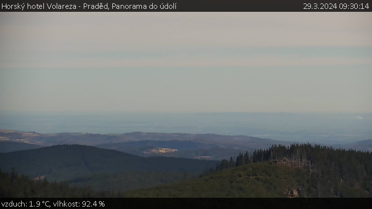 Horský hotel Volareza - Praděd - Panorama do údolí - 29.3.2024 v 09:30