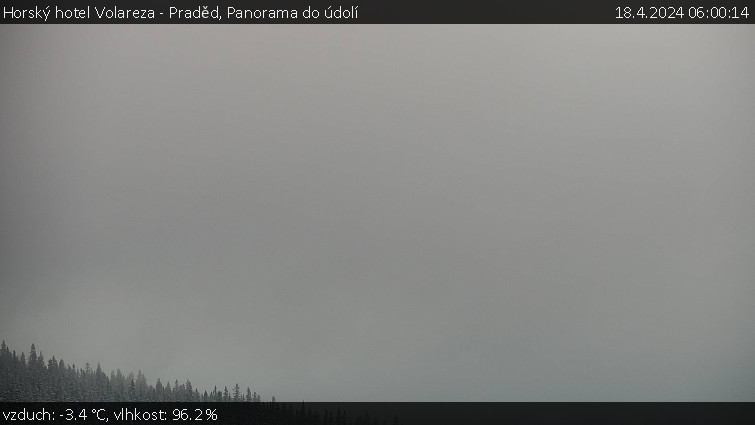 Horský hotel Volareza - Praděd - Panorama do údolí - 18.4.2024 v 06:00