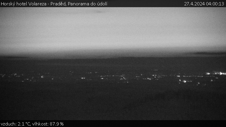 Horský hotel Volareza - Praděd - Panorama do údolí - 27.4.2024 v 04:00