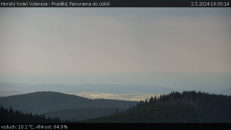 Horský hotel Volareza - Praděd - Panorama do údolí - 2.5.2024 v 18:30