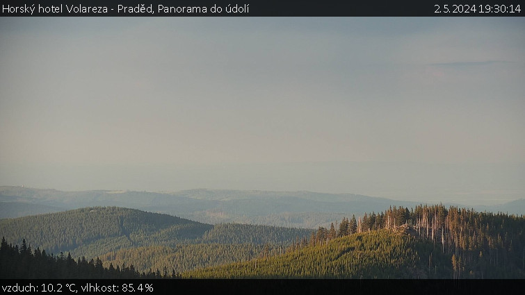 Horský hotel Volareza - Praděd - Panorama do údolí - 2.5.2024 v 19:30
