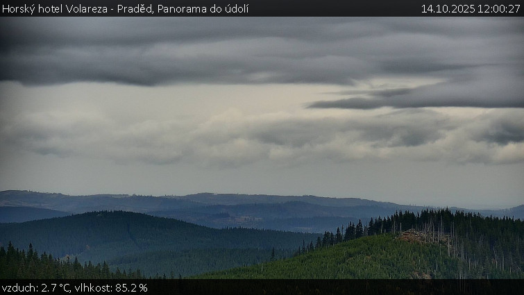 Horský hotel Volareza - Praděd - Panorama do údolí - 14.10.2025 v 12:00 Horský hotel Volareza - Praděd - Panorama do údolí - 14.10.2025 v 12:00