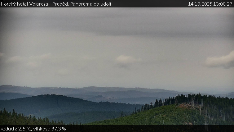 Horský hotel Volareza - Praděd - Panorama do údolí - 14.10.2025 v 13:00 Horský hotel Volareza - Praděd - Panorama do údolí - 14.10.2025 v 13:00