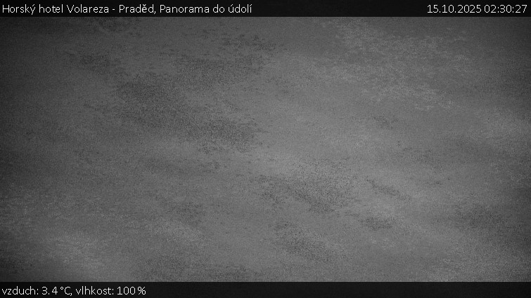 Horský hotel Volareza - Praděd - Panorama do údolí - 15.10.2025 v 02:30 Horský hotel Volareza - Praděd - Panorama do údolí - 15.10.2025 v 02:30