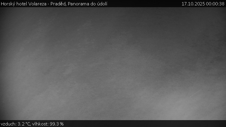 Horský hotel Volareza - Praděd - Panorama do údolí - 17.10.2025 v 00:00 Horský hotel Volareza - Praděd - Panorama do údolí - 17.10.2025 v 00:00