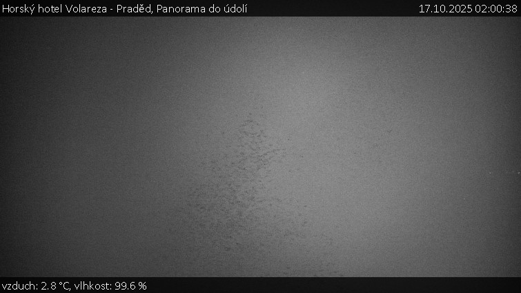 Horský hotel Volareza - Praděd - Panorama do údolí - 17.10.2025 v 02:00 Horský hotel Volareza - Praděd - Panorama do údolí - 17.10.2025 v 02:00