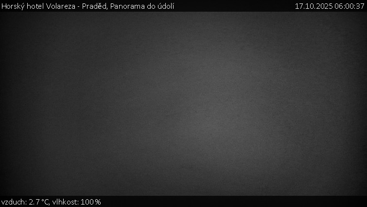 Horský hotel Volareza - Praděd - Panorama do údolí - 17.10.2025 v 06:00 Horský hotel Volareza - Praděd - Panorama do údolí - 17.10.2025 v 06:00