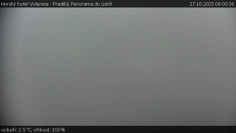 Horský hotel Volareza - Praděd - Panorama do údolí - 17.10.2025 v 08:00 Horský hotel Volareza - Praděd - Panorama do údolí - 17.10.2025 v 08:00