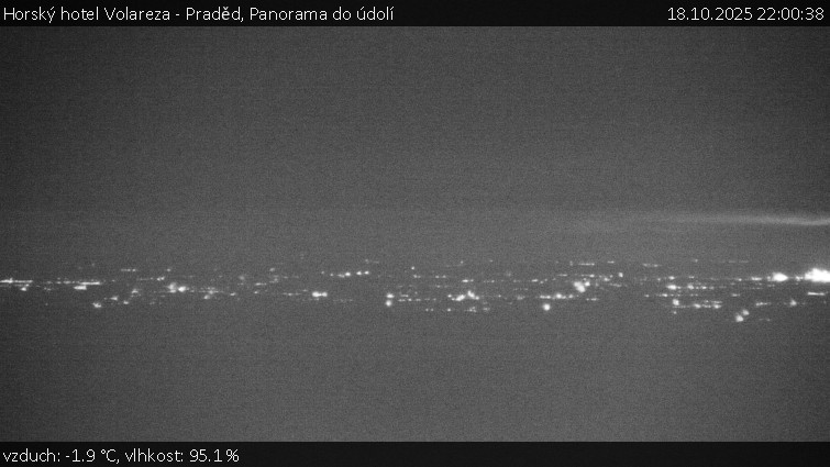 Horský hotel Volareza - Praděd - Panorama do údolí - 18.10.2025 v 22:00 Horský hotel Volareza - Praděd - Panorama do údolí - 18.10.2025 v 22:00