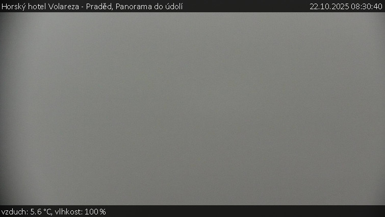 Horský hotel Volareza - Praděd - Panorama do údolí - 22.10.2025 v 08:30 Horský hotel Volareza - Praděd - Panorama do údolí - 22.10.2025 v 08:30