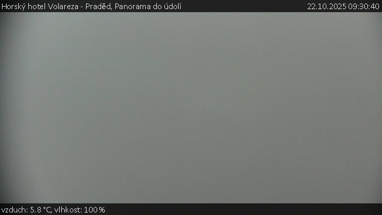 Horský hotel Volareza - Praděd - Panorama do údolí - 22.10.2025 v 09:30 Horský hotel Volareza - Praděd - Panorama do údolí - 22.10.2025 v 09:30