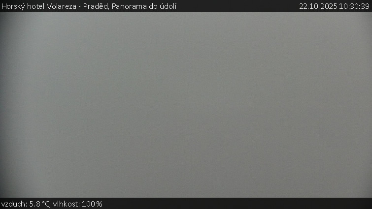 Horský hotel Volareza - Praděd - Panorama do údolí - 22.10.2025 v 10:30 Horský hotel Volareza - Praděd - Panorama do údolí - 22.10.2025 v 10:30