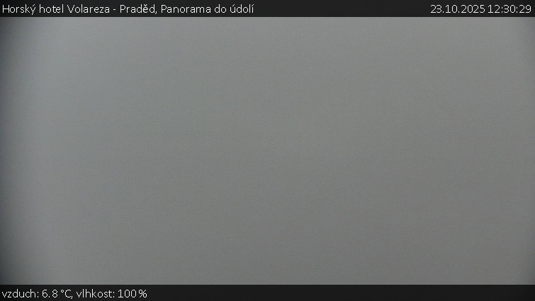 Horský hotel Volareza - Praděd - Panorama do údolí - 23.10.2025 v 12:30 Horský hotel Volareza - Praděd - Panorama do údolí - 23.10.2025 v 12:30