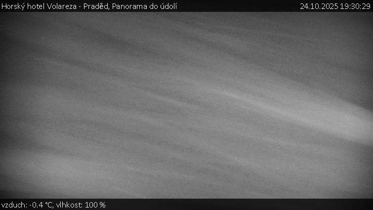 Horský hotel Volareza - Praděd - Panorama do údolí - 24.10.2025 v 19:30 Horský hotel Volareza - Praděd - Panorama do údolí - 24.10.2025 v 19:30