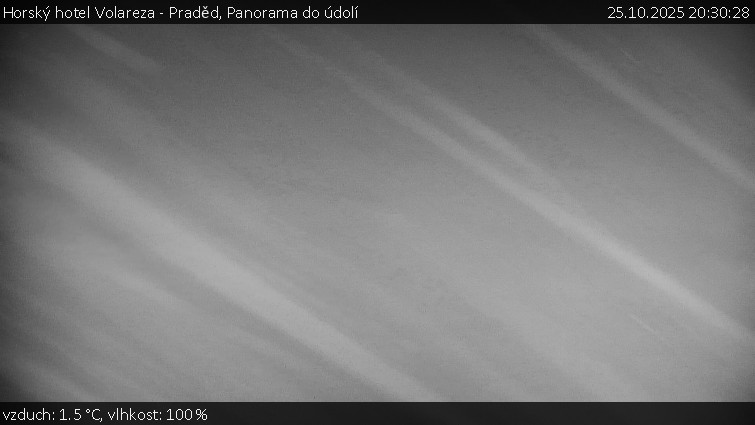 Horský hotel Volareza - Praděd - Panorama do údolí - 25.10.2025 v 20:30 Horský hotel Volareza - Praděd - Panorama do údolí - 25.10.2025 v 20:30